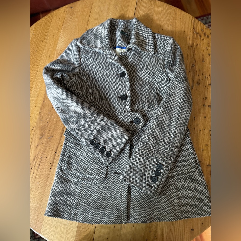 J CREW Vintage wool coat sz 6?